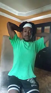 Snapshot of Hentaii001 chatting on 03-17-25, 05:12 Hentaii001 online show from 03-17-25, 05:12