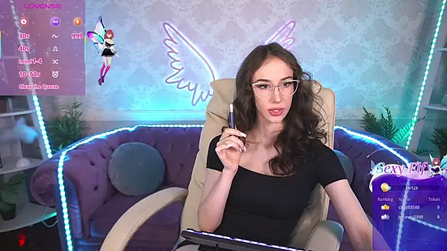 Snapshot of Evelyn_Rush chatting on 02-02-25, 12:19 Evelyn Rush online show from 02-02-25, 12:19