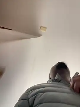 Andricastro online show from 12-24-24, 01:17