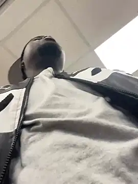 Andricastro online show from 12-27-24, 02:33