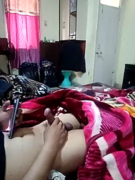 Snapshot of Spgaarya chatting on 03-07-25, 06:57 Spgaarya online show from 03-07-25, 06:57