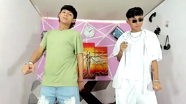 Snapshot of Fresahot2005 chatting on 02-03-25, 07:10 Fresahot2005 online show from 02-03-25, 07:10