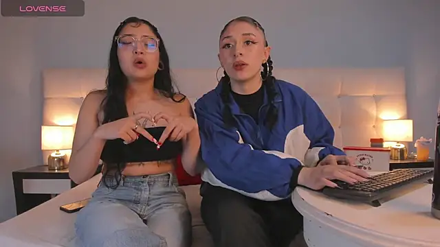 Cintya Kros online show from 01-10-25, 02:14