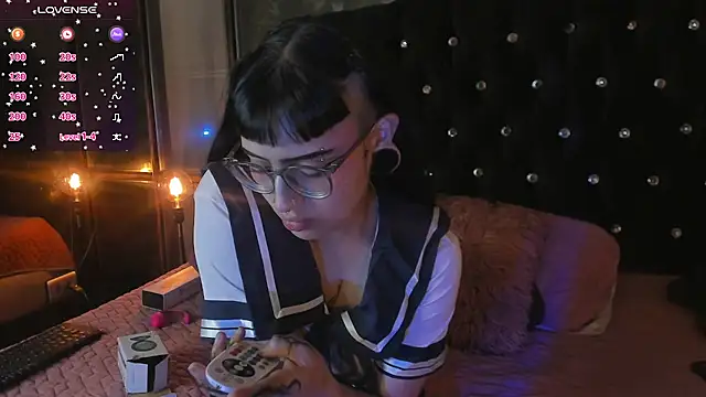 Cintya Kros online show from 10-29-25, 07:15