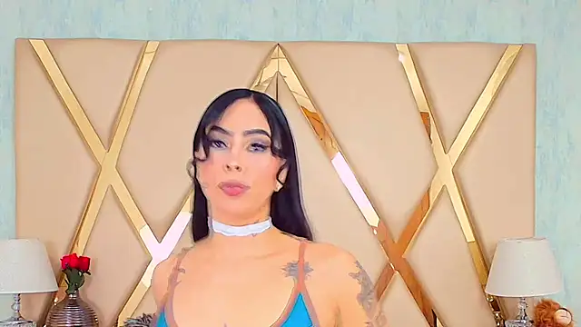 NicoleEsposito online show from 02-13-25, 05:44