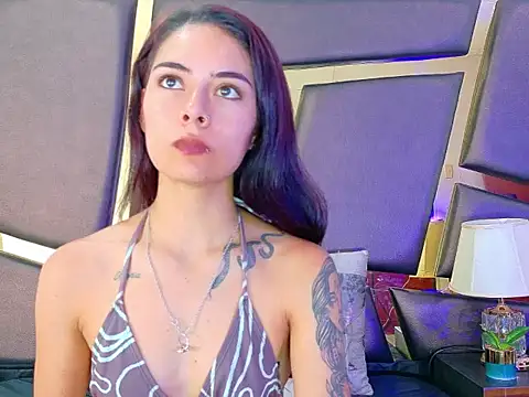 NicoleEsposito online show from 09-27-25, 12:54