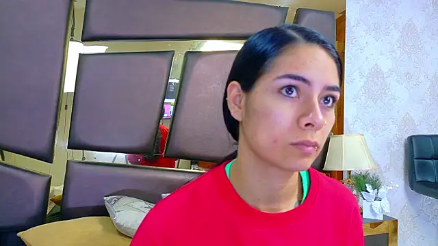 NicoleEsposito online show from 04-14-26, 12:33