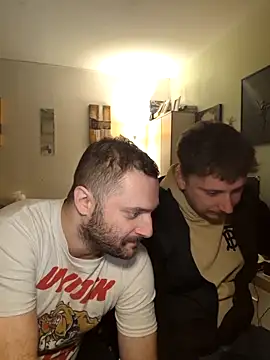 Snapshot of Zlyzloba21 chatting on 11-07-25, 12:32 Zlyzloba21 online show from 11-07-25, 12:32