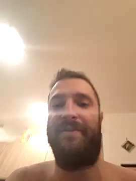 Snapshot of Zlyzloba21 chatting on 11-22-25, 01:04 Zlyzloba21 online show from 11-22-25, 01:04