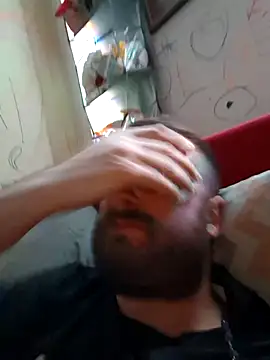 Snapshot of Zlyzloba21 chatting on 11-22-25, 01:54 Zlyzloba21 online show from 11-22-25, 01:54