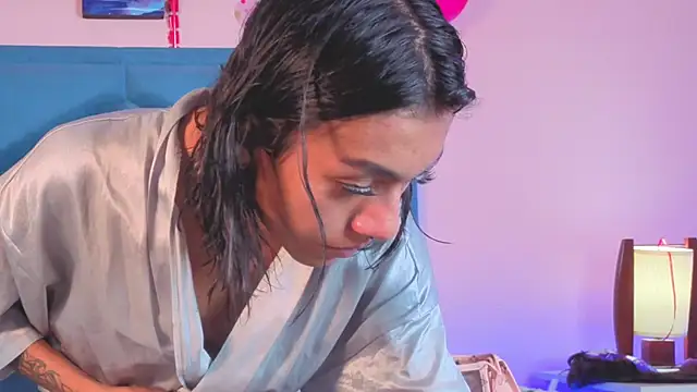 Snapshot of Kaataleya_horny chatting on 02-27-26, 07:36 Kaataleya horny online show from 02-27-26, 07:36