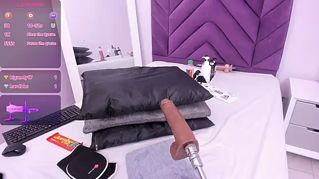 Maddyjohnsonn online show from 12-18-24, 06:53