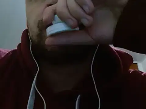 Snapshot of camiloking1720 chatting on 12-02-24, 06:20 camiloking1720 online show from 12-02-24, 06:20