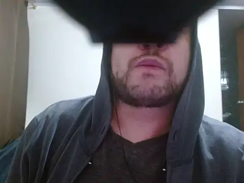 Snapshot of camiloking1720 chatting on 02-10-26, 08:18 camiloking1720 online show from 02-10-26, 08:18