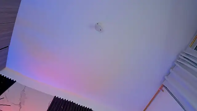 Snapshot of ALICEPOIXXXON chatting on 05-30-26, 07:16 ALICEPOIXXXON online show from 05-30-26, 07:16