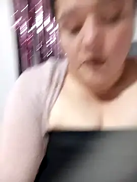 Joagorditahot online show from 12-17-25, 01:50