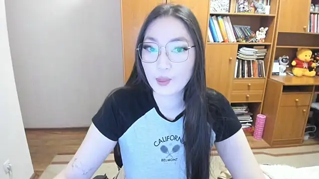 Snapshot of nliki4506 chatting on 12-14-24, 02:31 nliki4506 online show from 12-14-24, 02:31