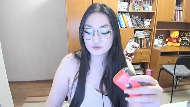 Snapshot of nliki4506 chatting on 12-21-24, 12:09 nliki4506 online show from 12-21-24, 12:09