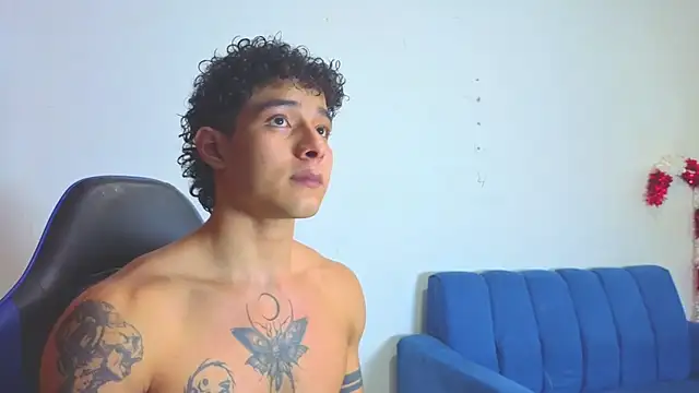 Demitryo online show from 02-06-26, 06:40