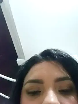 Snapshot of lolaa_staars chatting on 12-20-24, 11:47 lolaa staars online show from 12-20-24, 11:47