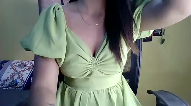 Snapshot of Nicole-wallace chatting on 01-18-25, 07:17 Nicole-wallace online show from 01-18-25, 07:17