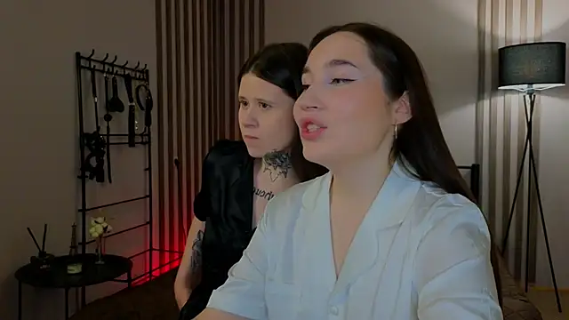 Snapshot of domDani_subMay chatting on 03-21-25, 12:39 domDani subMay online show from 03-21-25, 12:39