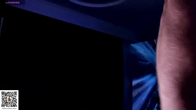 ADAM BOUTON  online show from 04-27-26, 11:47