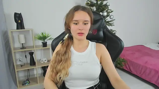 alicexforever online show from 12-18-24, 10:08