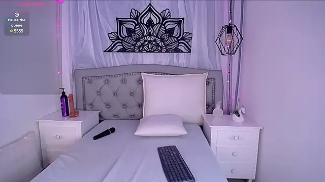 Snapshot of Ariana_ceballos chatting on 02-13-25, 11:39 Ariana ceballos online show from 02-13-25, 11:39