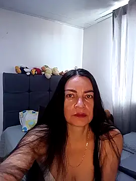 renata hot1 online show from 03-30-26, 06:53