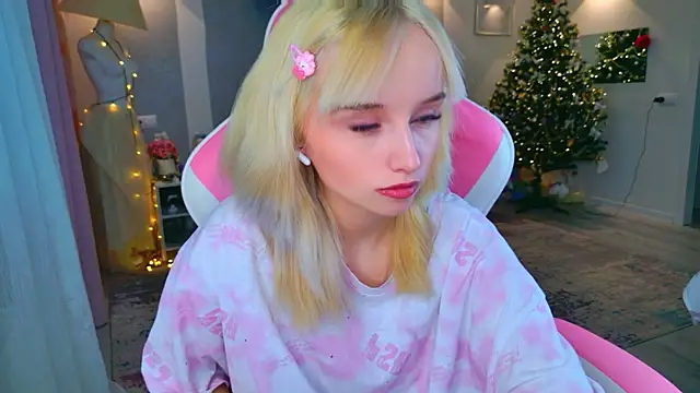 b4by LoL1 online show from 01-19-26, 11:14