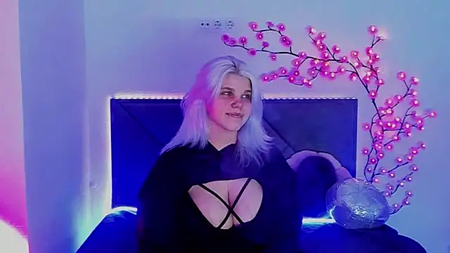 JoannLowe online show from 03-11-26, 08:48