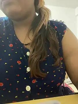 fantacygirl  online show from 03-11-25, 12:22