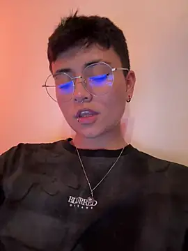 Ashley Chriss online show from 12-30-24, 01:48