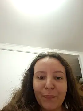 Snapshot of LineaDemie chatting on 10-08-25, 04:59 LineaDemie online show from 10-08-25, 04:59