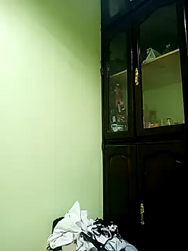 Snapshot of amal_sixi chatting on 12-15-24, 11:20 amal sixi online show from 12-15-24, 11:20