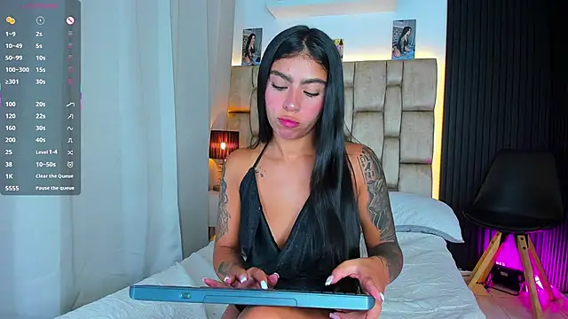 little sophie18 online show from 03-30-26, 04:08