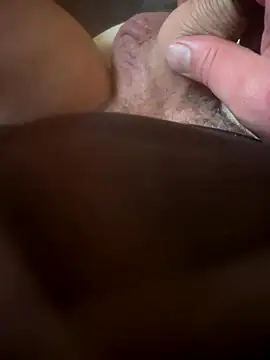 Snapshot of Fjome chatting on 10-05-25, 07:17 Fjome online show from 10-05-25, 07:17