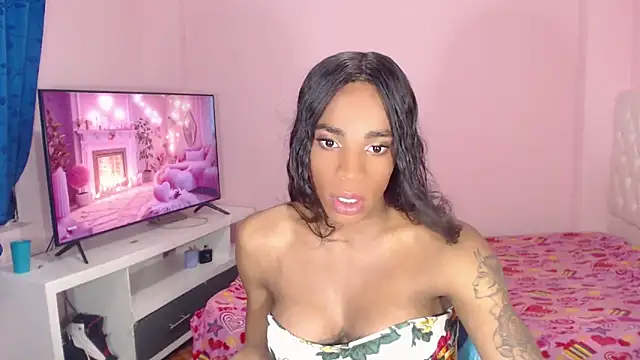 DannaDocell online show from 03-04-25, 01:01