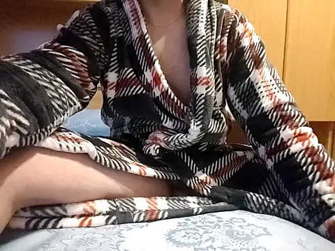 Snapshot of NeneTamy chatting on 12-31-24, 03:20 NeneTamy online show from 12-31-24, 03:20