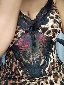 Snapshot of Sadika- chatting on 07-03-26, 02:34 Sadika- online show from 07-03-26, 02:34