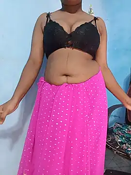 Snapshot of Sadika- chatting on 07-29-26, 04:27 Sadika- online show from 07-29-26, 04:27