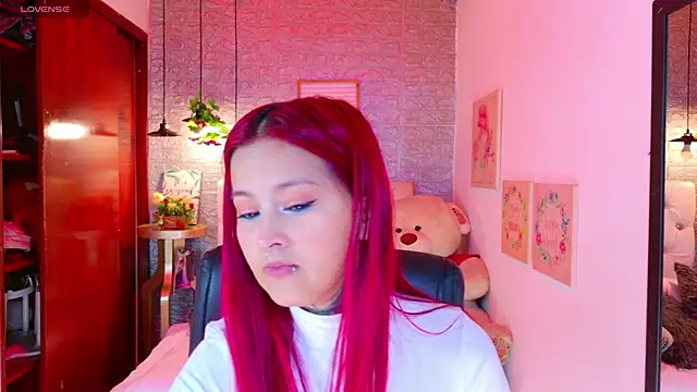 meghan nill online show from 11-07-25, 02:55