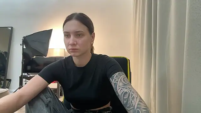 AnneBall online show from 12-13-24, 04:49