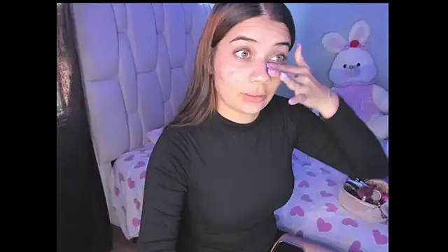 KittyKlum online show from 03-20-25, 08:51