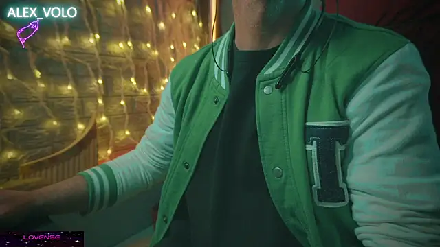 alex-volo online show from 12-27-24, 09:39