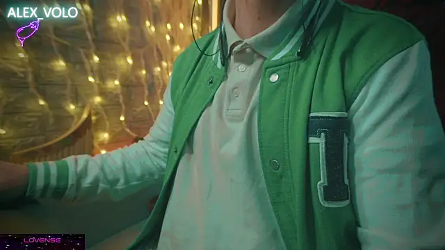 alex-volo online show from 12-30-24, 01:58