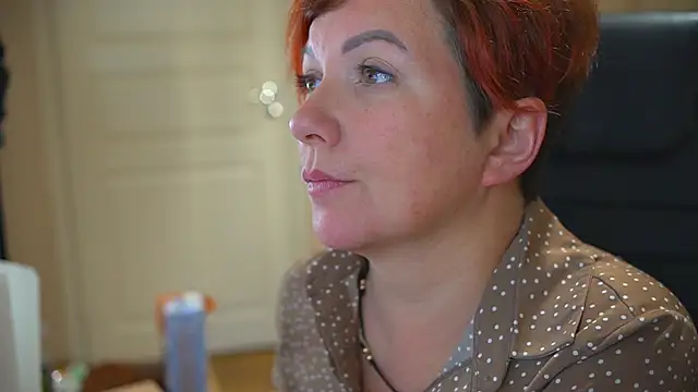 Snapshot of Katherine_Fox chatting on 03-11-25, 07:48 Katherine Fox online show from 03-11-25, 07:48