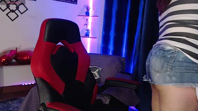 Scarlette thoms online show from 11-02-25, 11:18