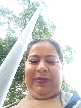 Snapshot of 06_aimar chatting on 11-18-25, 12:31 06 aimar online show from 11-18-25, 12:31